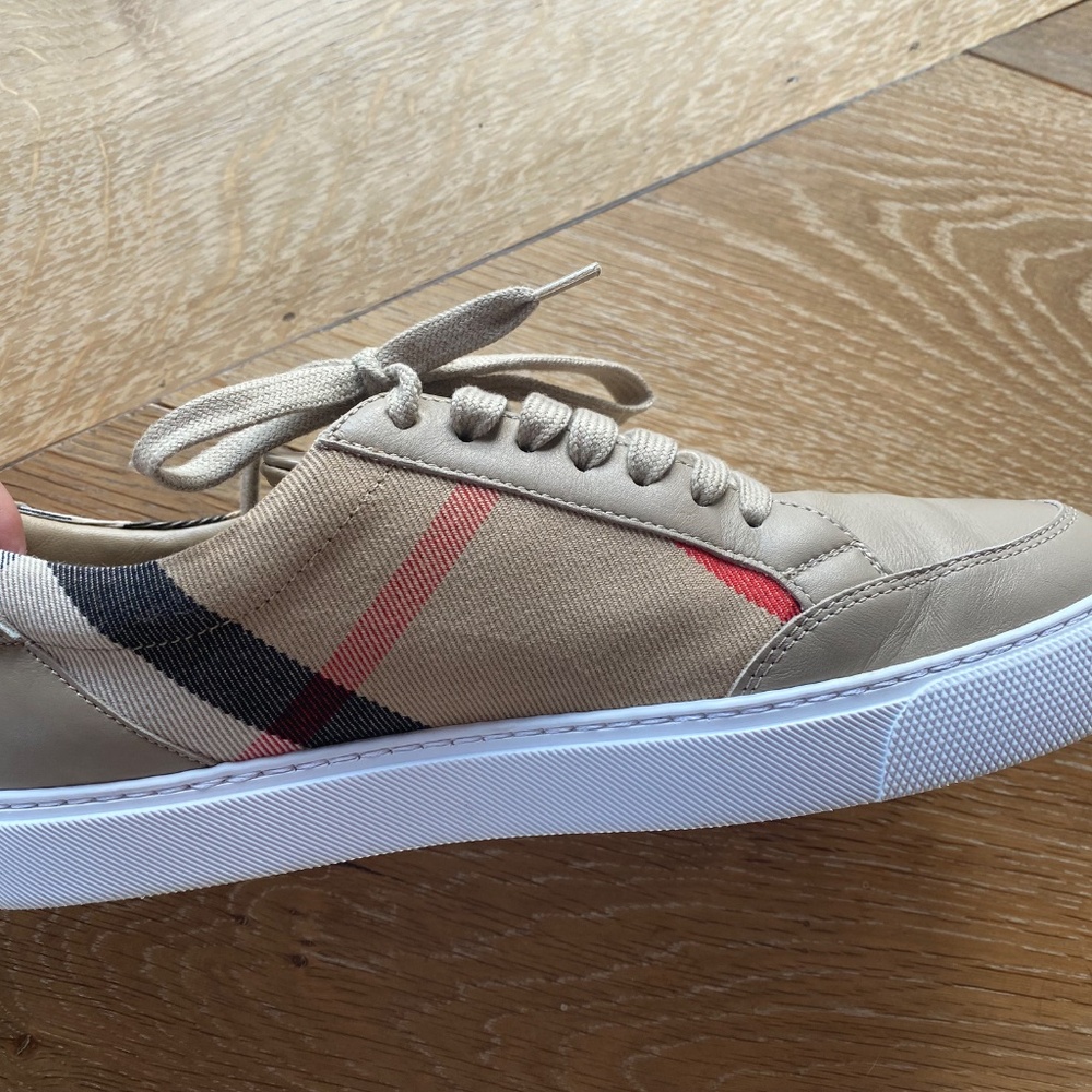 Shoes - Picture 3 of 15